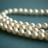 Benefits of Pearl in Bengali